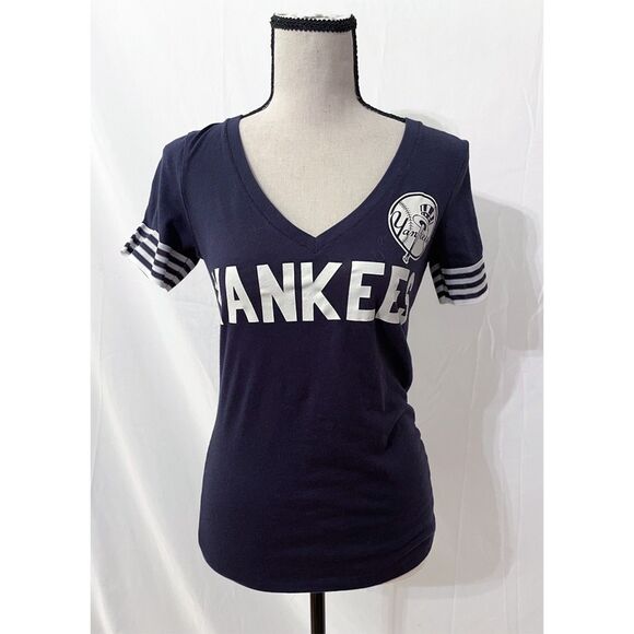 PINK Victoria's Secret MLB T Shirt | NY Yankees Short Sleeves - Picture 1 of 9